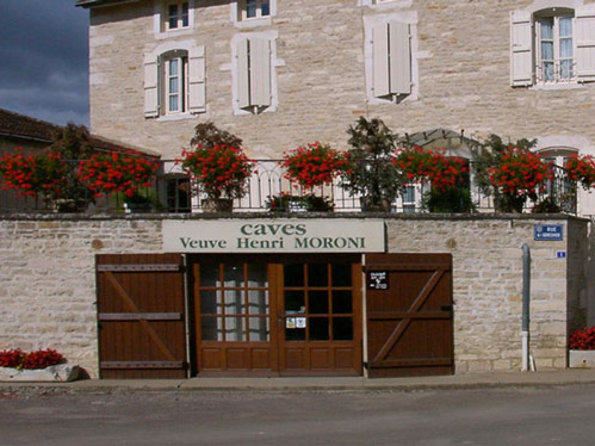 317-Caves_Veuve_Moroni.jpg